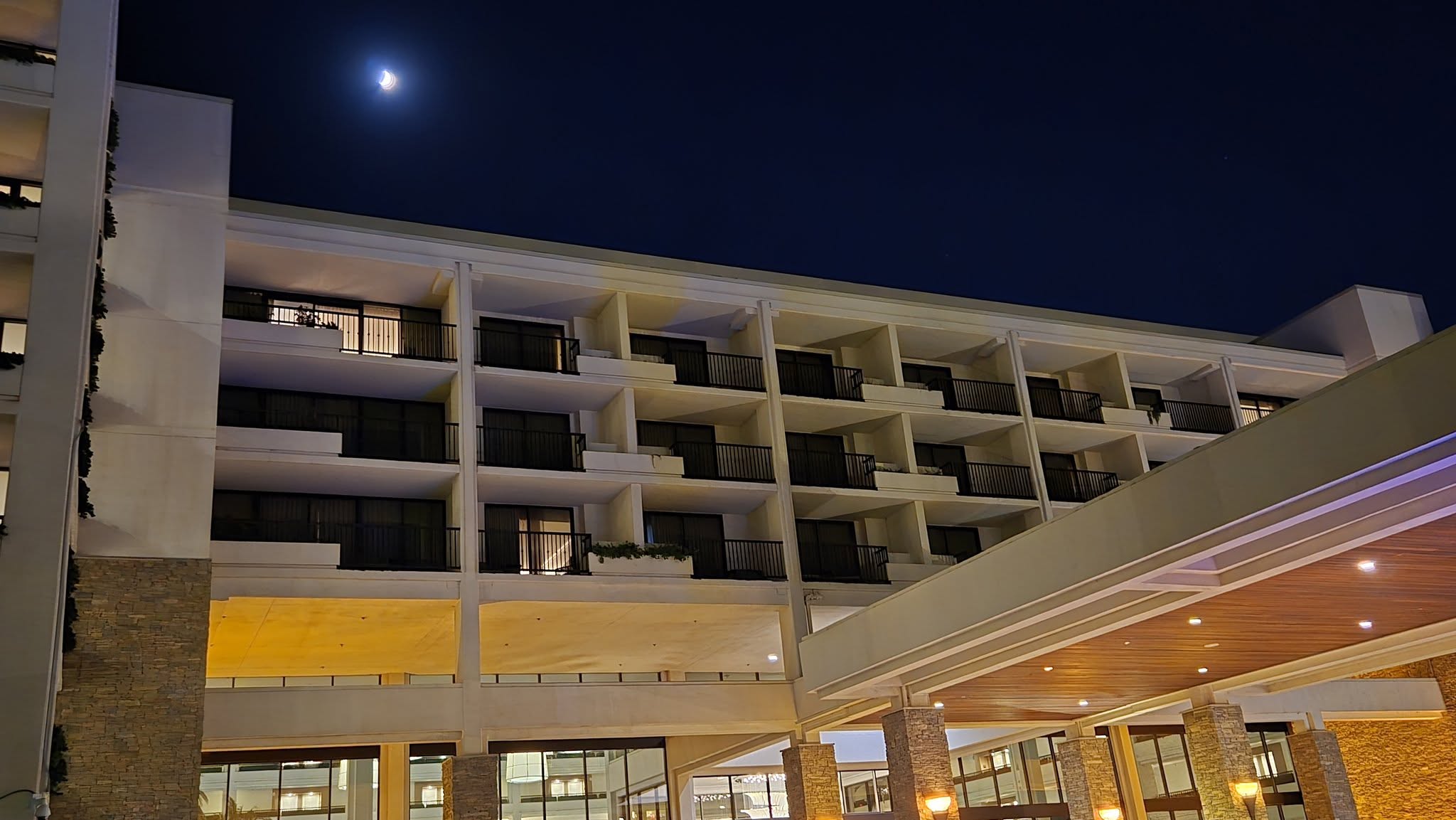 JW Marriott Desert Springs Resort & Spa - Photo 2