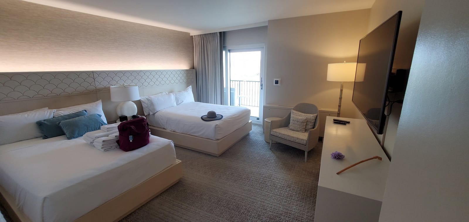 Ohana Suite Second Bedroom with Two Double Beds